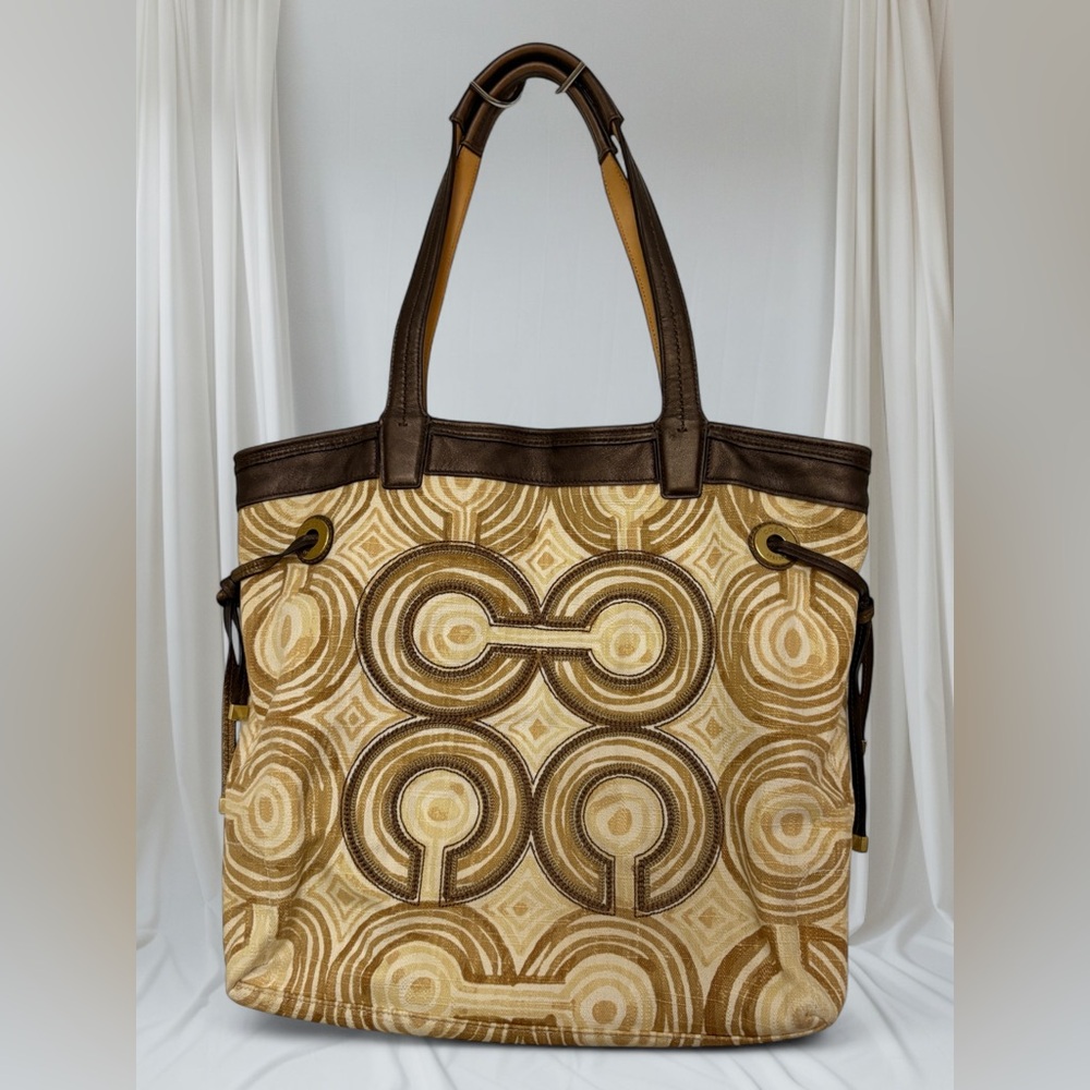 Coach Audrey Op Art Swirl Leigh Slim Tote Bag 17044 EUC